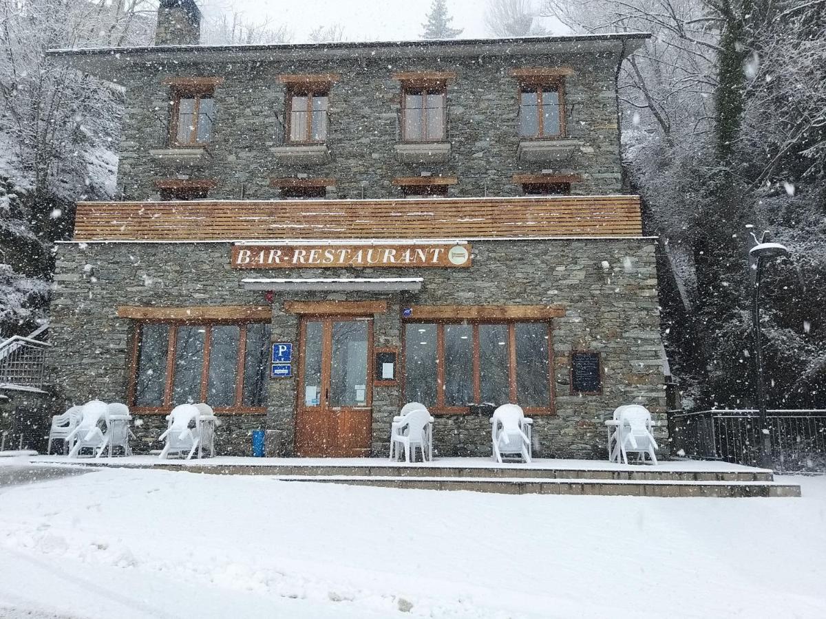 Hostal Les Roquetes Queralbs Dış mekan fotoğraf