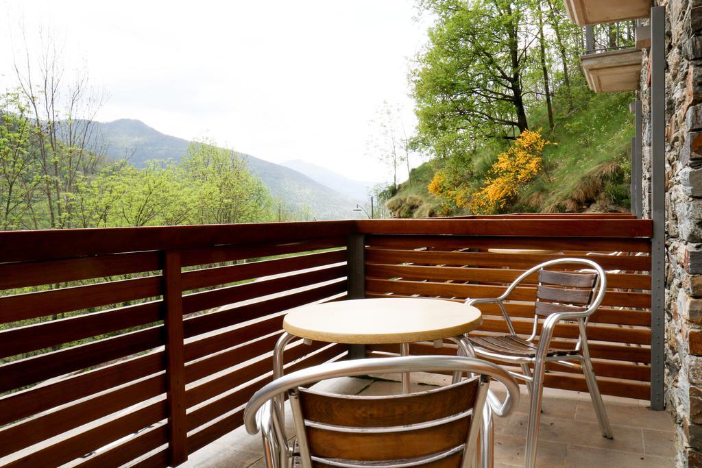 Hostal Les Roquetes Queralbs Dış mekan fotoğraf