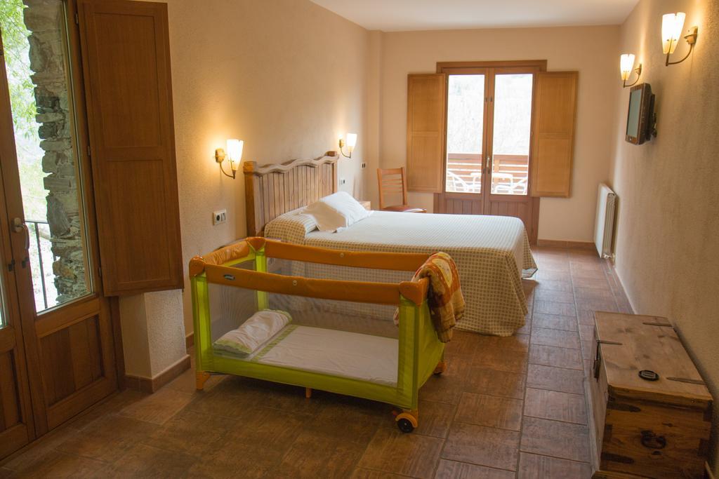 Hostal Les Roquetes Queralbs Dış mekan fotoğraf