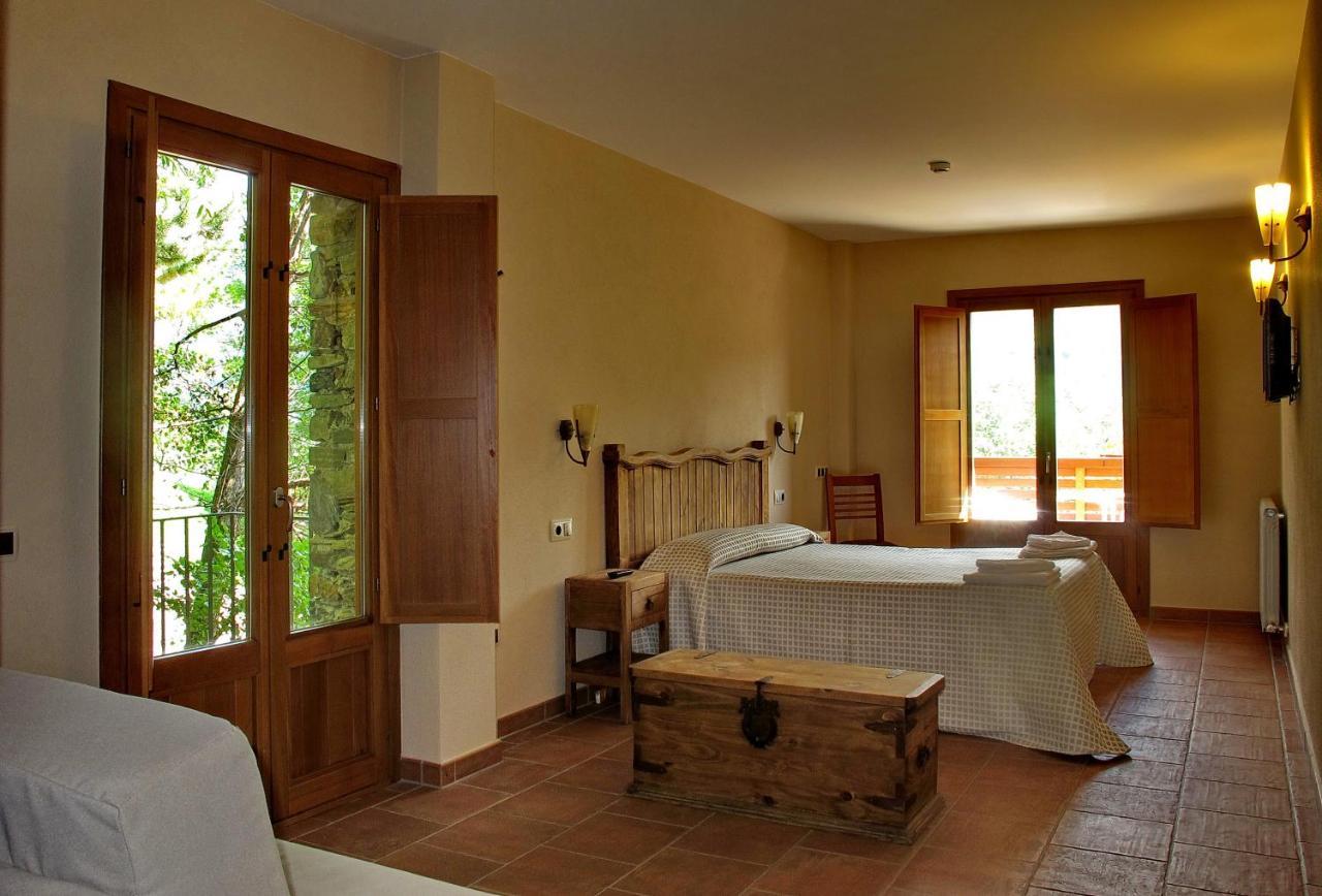 Hostal Les Roquetes Queralbs Dış mekan fotoğraf